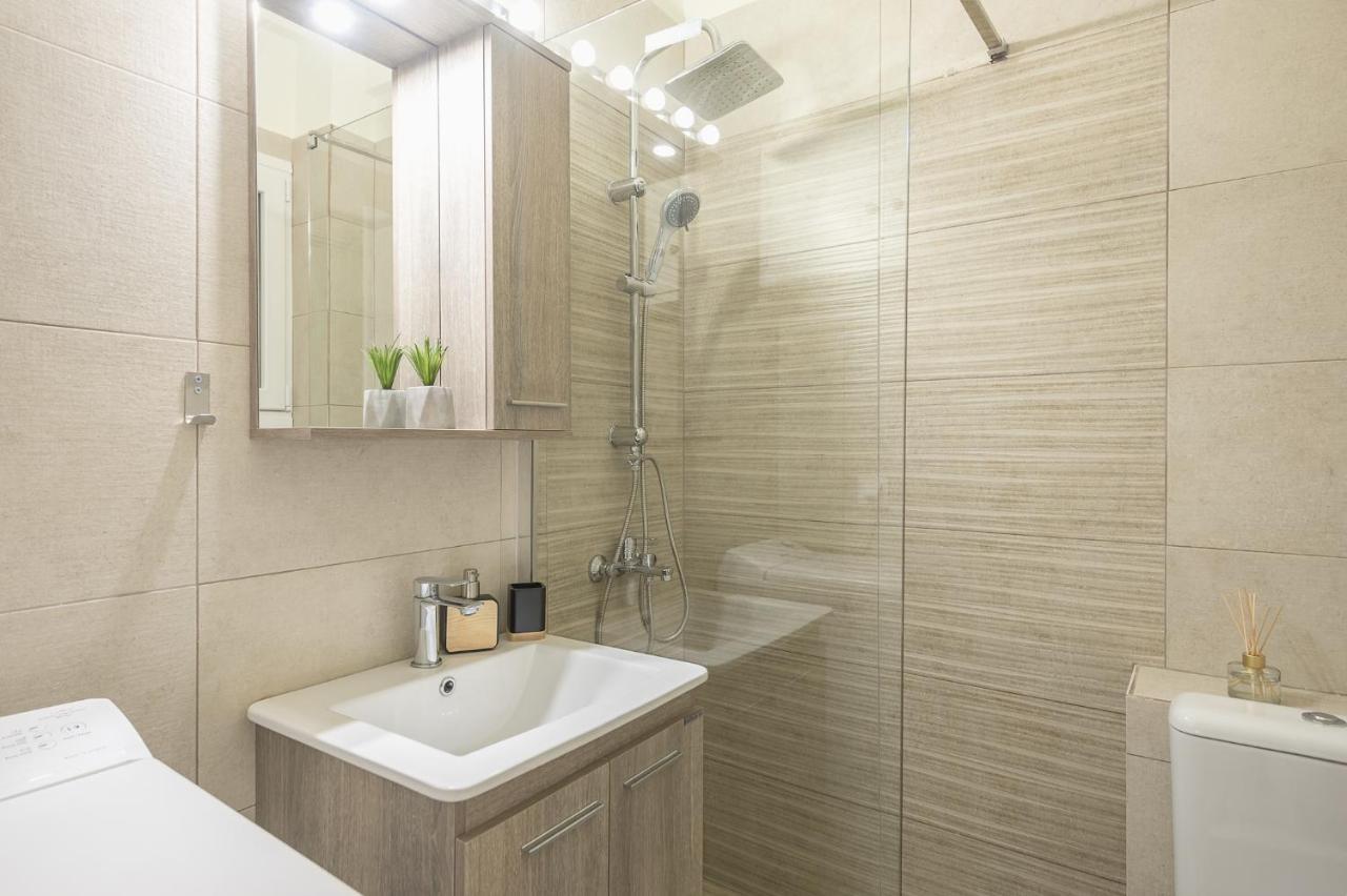 City Suite By Cloudkeys Aten Exteriör bild